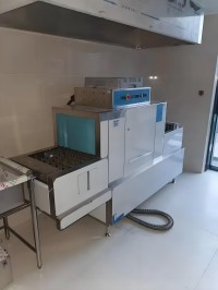 东莞佳斯特揭盖式洗碗机多少钱一台?餐厅后厨高效清洁利器揭秘